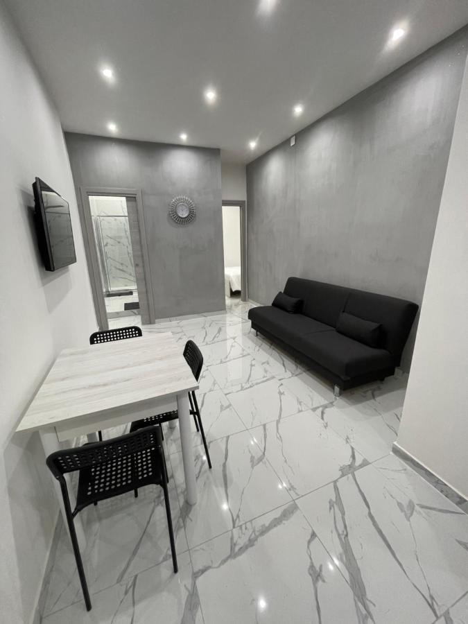 Apartment Rosa Luxury Neapel