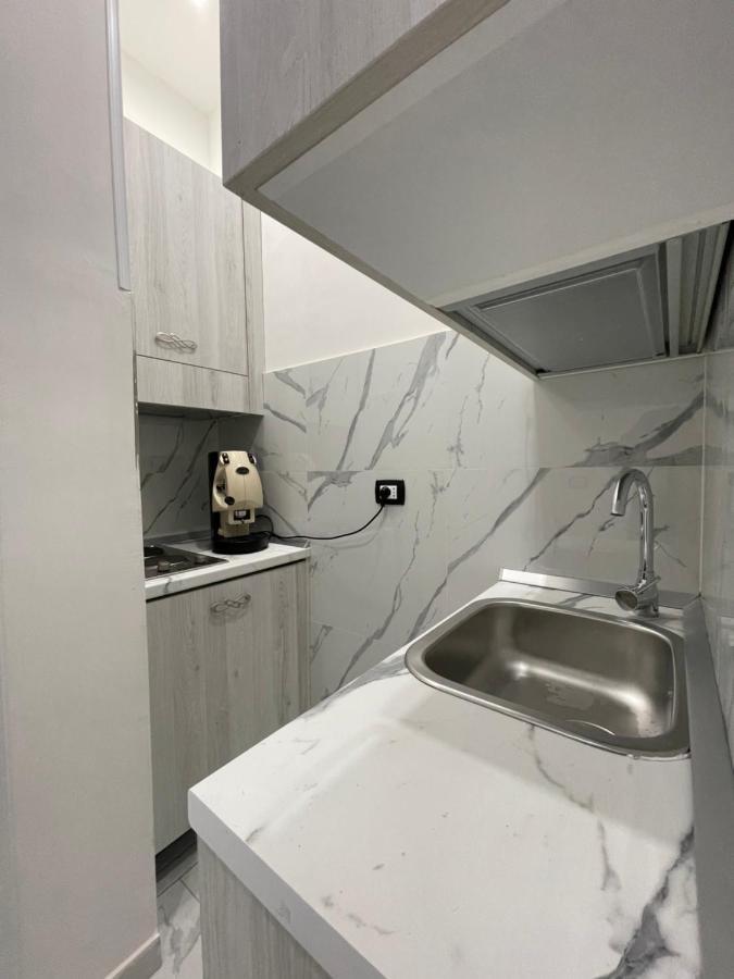 Rosa Luxury * Neapel